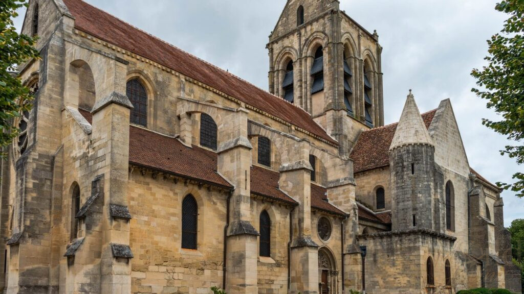 Small towns near Paris worth visiting 4 3 12