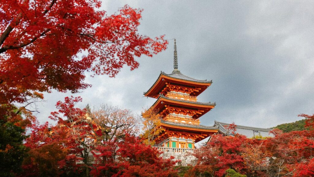 Japan in April 3 Kyoto temples stillness and old Japan 1
