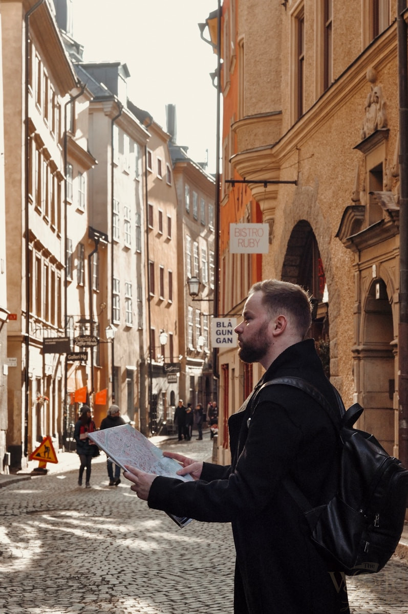 Solo Travel Mistakes You Should Avoid 2 Solo Travel. Solo Travel Mistakes. Common Mistakes. Staying safe is paramount when traveling alone. Always be aware of your surroundings.