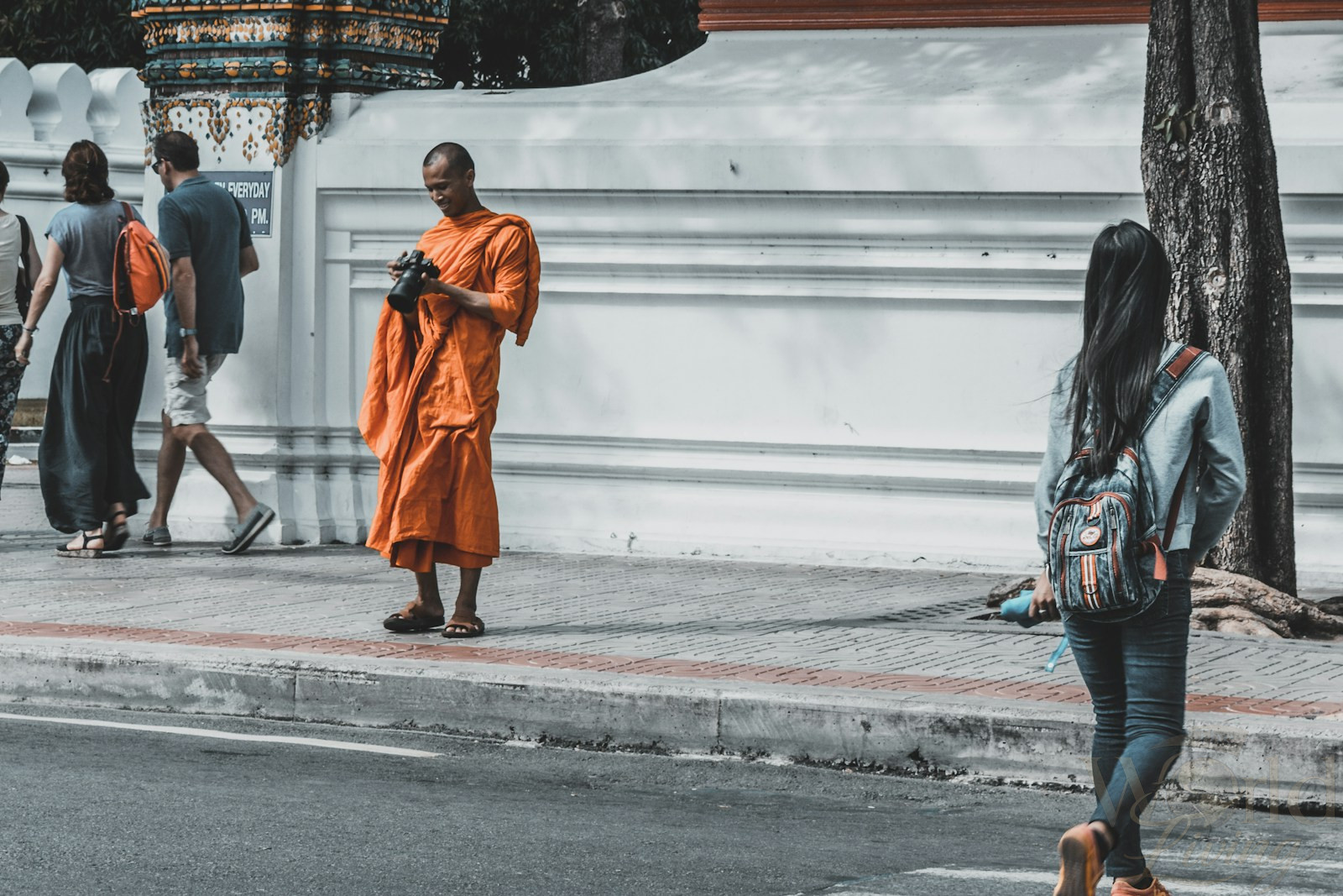 How to Choose the Right Destination Based on Your Budget 3 How to Choose the Right Destination Based on Your Budget. Southeast Asia is a haven for budget travelers, offering incredible experiences at affordable prices.